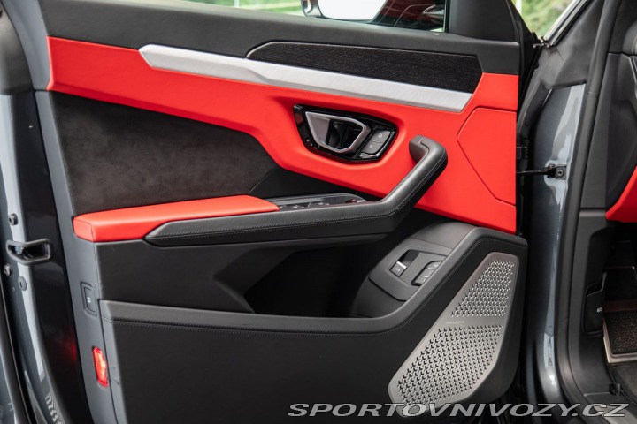 Lamborghini Urus 2019