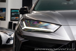 Lamborghini Urus  2019