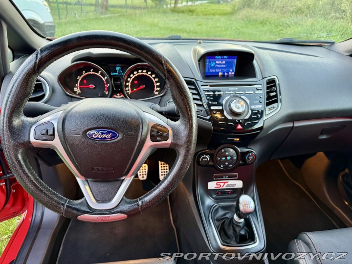 Ford Fiesta ST 200 2013