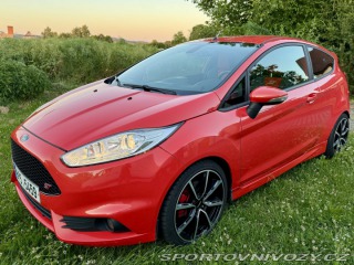 Ford Fiesta ST 200 2013