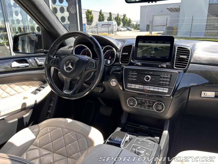 Mercedes-Benz Ostatní modely GLS 500 4MATIC AMG Designo, 7 2016