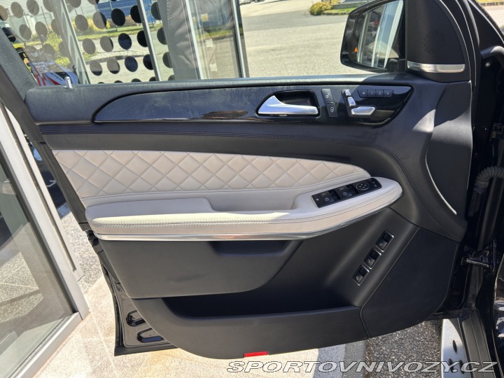 Mercedes-Benz Ostatní modely GLS 500 4MATIC AMG Designo, 7 2016