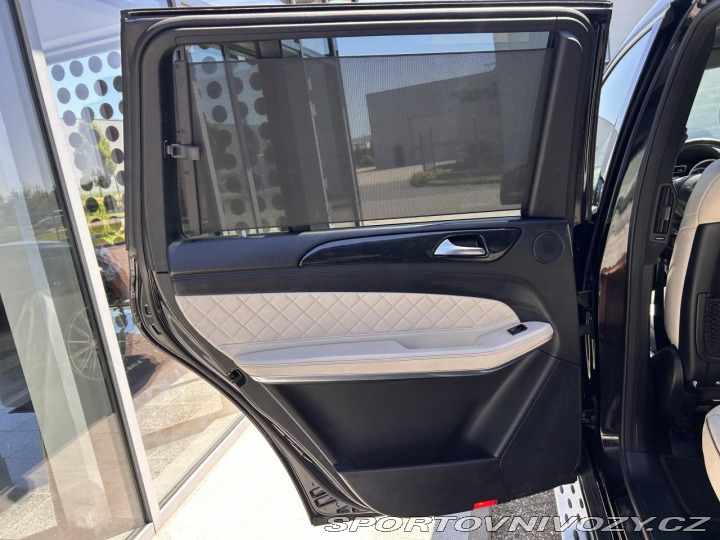 Mercedes-Benz Ostatní modely GLS 500 4MATIC AMG Designo, 7 2016