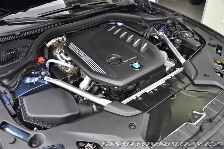 BMW 5 530xD M-SPORT ČR 1.MAJ PA 2023