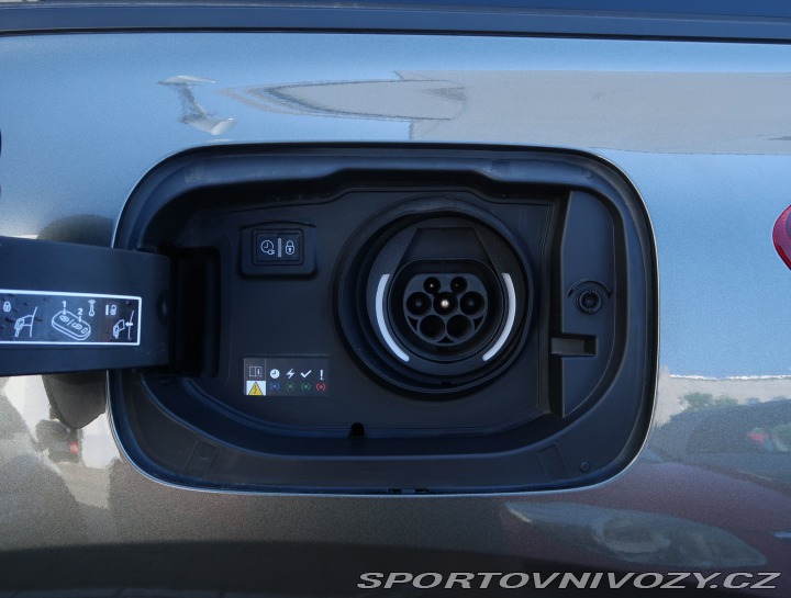 Citroën Ostatní modely C5 X Plug-in Hybrid 225 2022