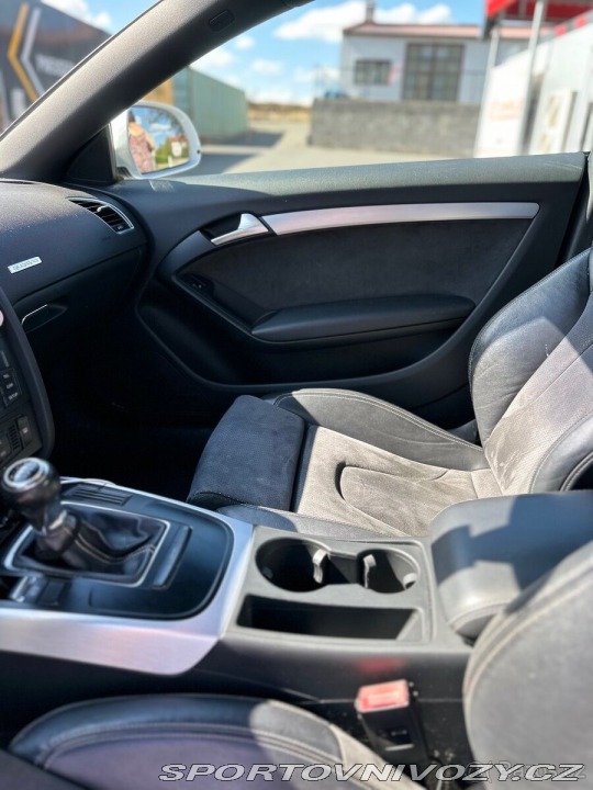 Audi A5 2,0 Quatro, TDI 2009