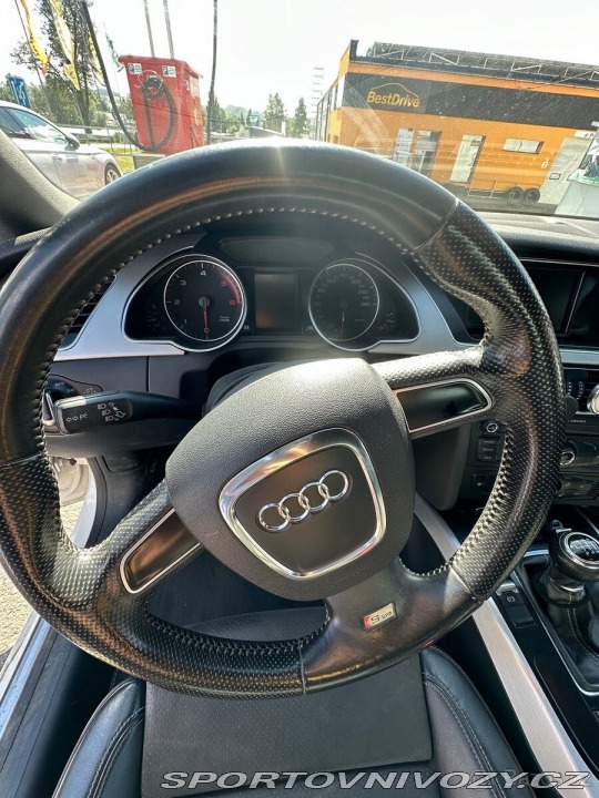 Audi A5 2,0 Quatro, TDI 2009