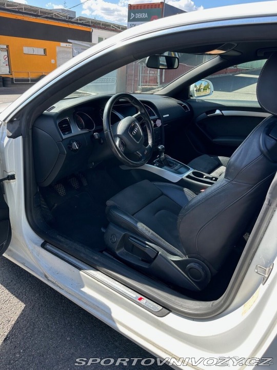Audi A5 2,0 Quatro, TDI 2009