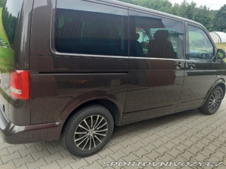 Volkswagen Ostatní modely Multivan 2,0   T5 2012
