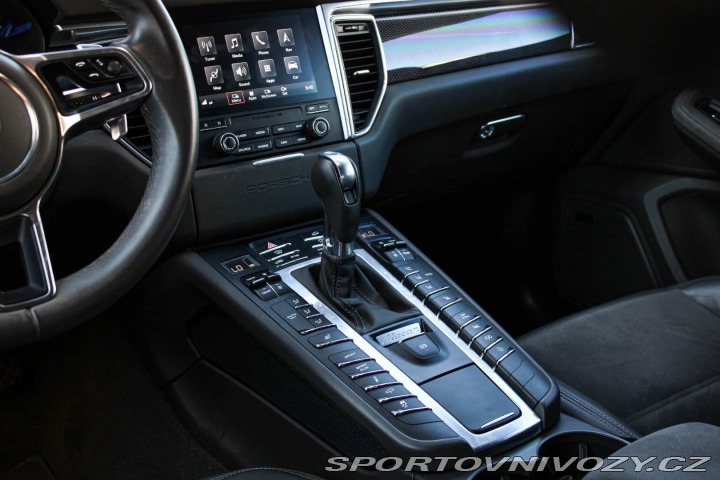 Porsche Macan GTS 3.0 4x4 A/T 265KW 2016
