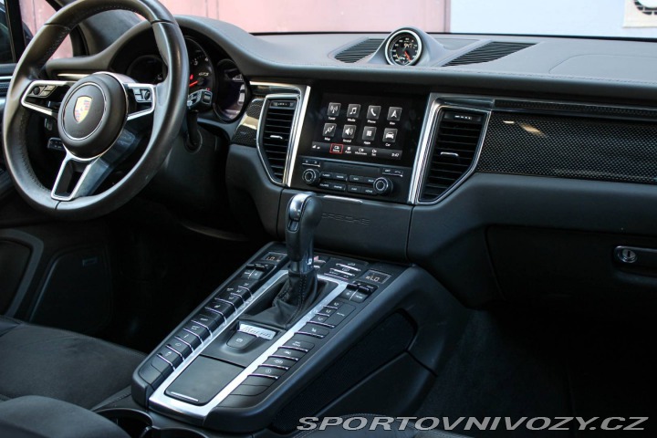 Porsche Macan GTS 3.0 4x4 A/T 265KW 2016