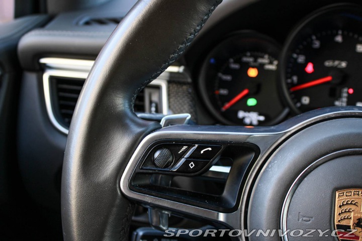 Porsche Macan GTS 3.0 4x4 A/T 265KW 2016