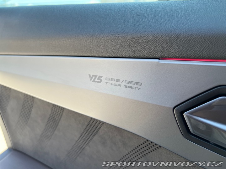 Cupra Formentor VZ5 TAIGA GREY 698/999 2023