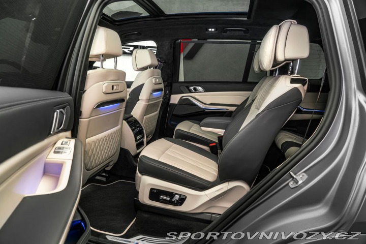 BMW X7 M60i xDrive 2023