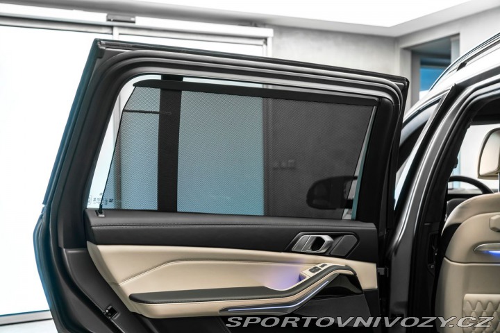 BMW X7 M60i xDrive 2023