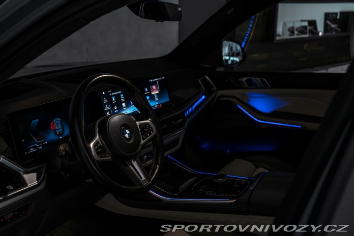 BMW X7 M60i xDrive 2023