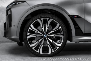 BMW X7 M60i xDrive 2023