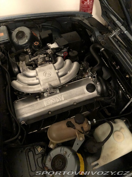 BMW 3 E30 325i 1987