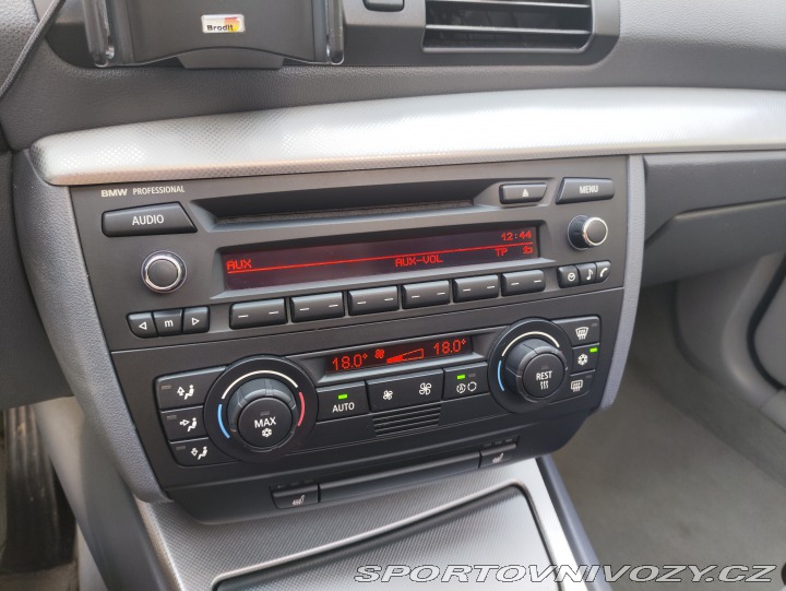 BMW 1 130i 2006