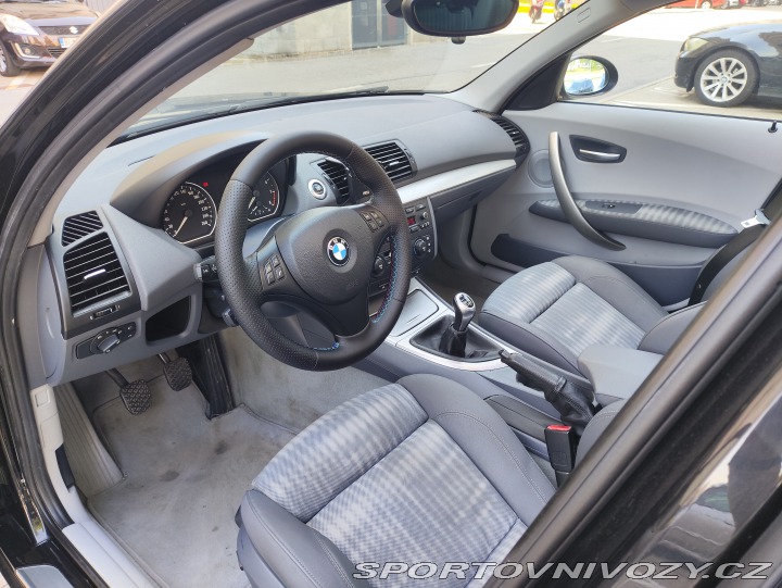 BMW 1 130i 2006