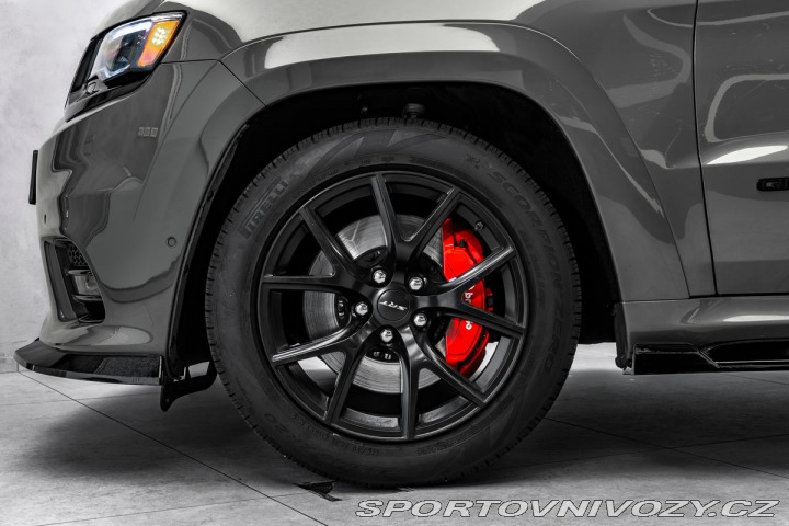 Ostatní značky Ostatní modely Jeep Grand Cherokee 6,4 SRT 468PS Pano 1800