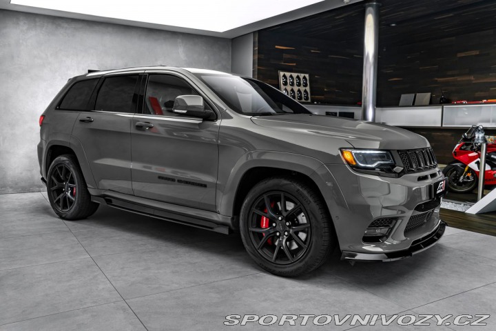 Ostatní značky Ostatní modely Jeep Grand Cherokee 6,4 SRT 468PS Pano 1800