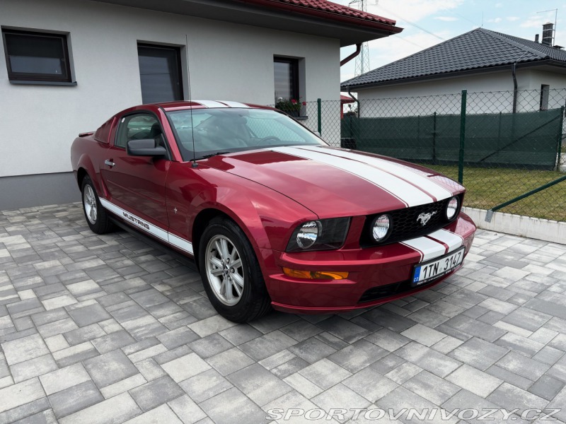 Ford Mustang 4.0 V6 154kW A/T