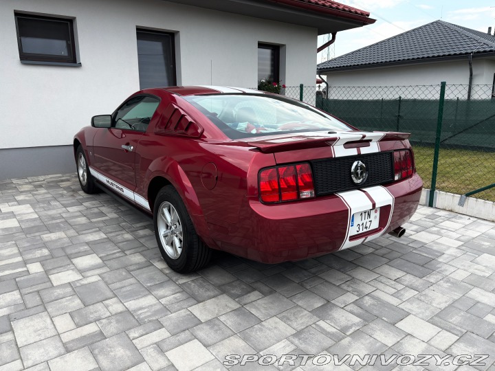 Ford Mustang 4.0 V6 154kW A/T 2007