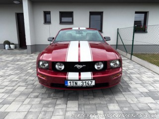 Ford Mustang 4.0 V6 154kW A/T 2007