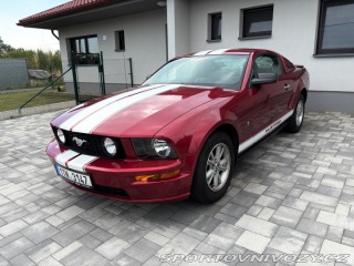 Ford Mustang 4.0 V6 154kW A/T 2007