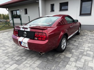 Ford Mustang 4.0 V6 154kW A/T 2007