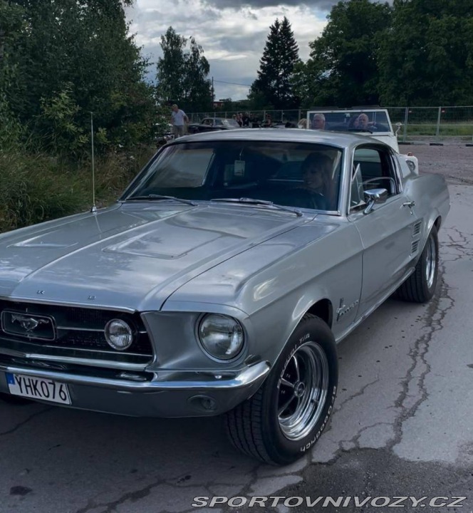 Ford Mustang Fastback 4.7 V8 1967