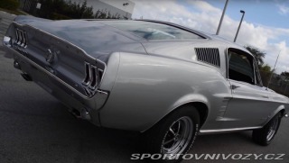 Ford Mustang Fastback 4.7 V8 1967