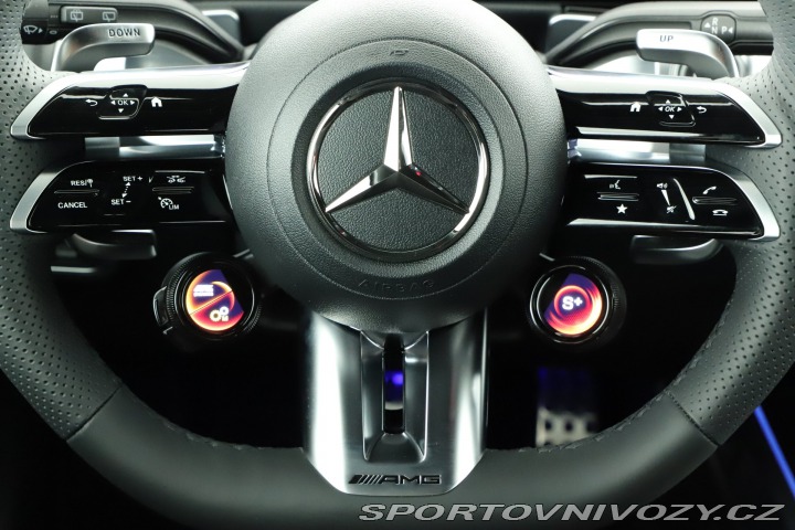 Mercedes-Benz Ostatní modely GLB AMG Line GLB 35 AMG 4MATI 2024