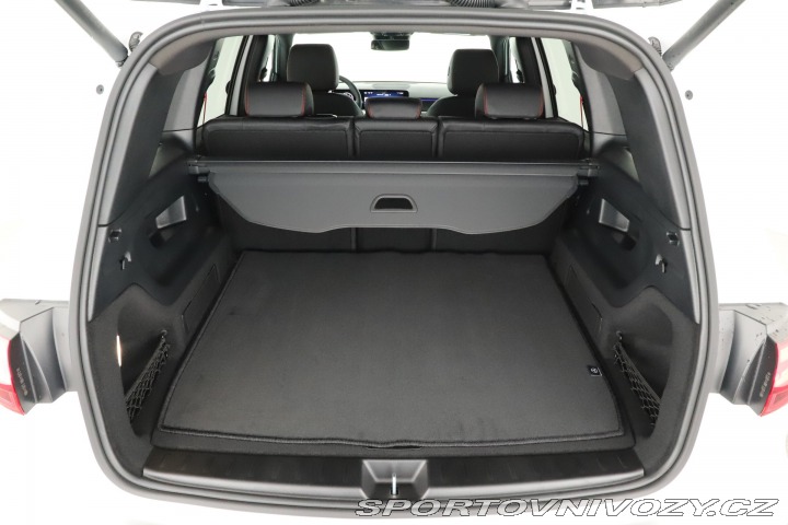 Mercedes-Benz Ostatní modely GLB AMG Line GLB 35 AMG 4MATI 2024
