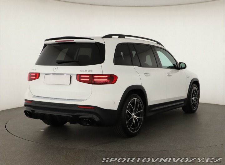 Mercedes-Benz Ostatní modely GLB AMG Line GLB 35 AMG 4MATI 2024