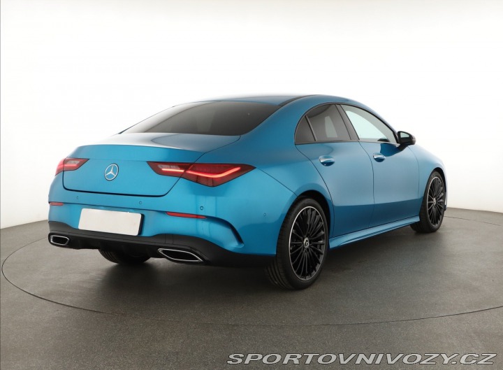 Mercedes-Benz CLA AMG 200 2024