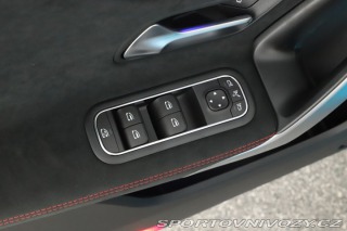 Mercedes-Benz CLA AMG 200 2024