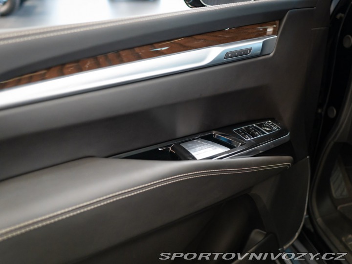 Ostatní značky Ostatní modely Cadillac Escalade 6.2 Sport Platinum 2025 2025