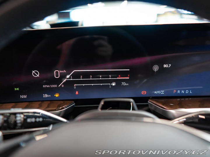 Ostatní značky Ostatní modely Cadillac Escalade 6.2 Sport Platinum 2025 2025