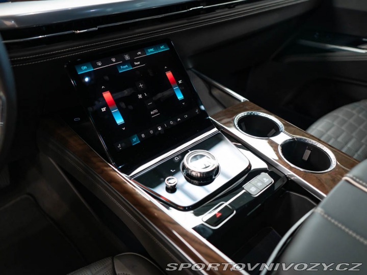 Ostatní značky Ostatní modely Cadillac Escalade 6.2 Sport Platinum 2025 2025