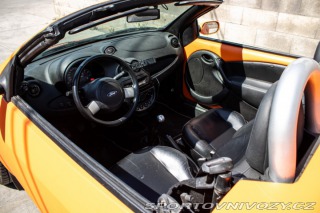 Ford Streetka 1.6i Base 2005