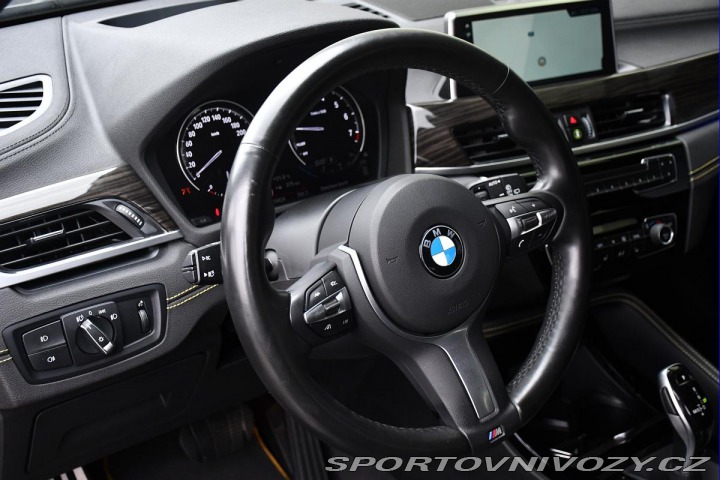 BMW X2 xDrive20i M-SPORT HUD ČR 2018