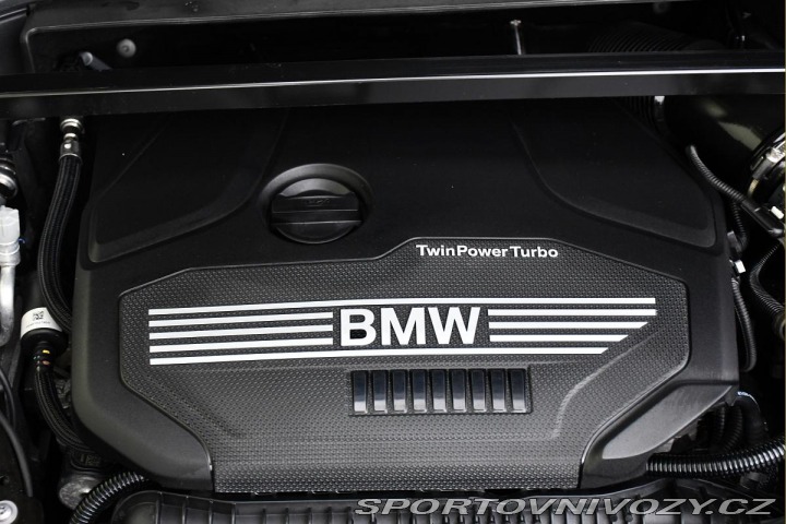 BMW X2 xDrive20i M-SPORT HUD ČR 2018
