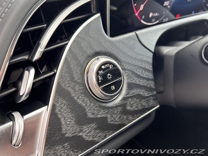 Mercedes-Benz E E 220d 4MATIC kombi AMG 2025