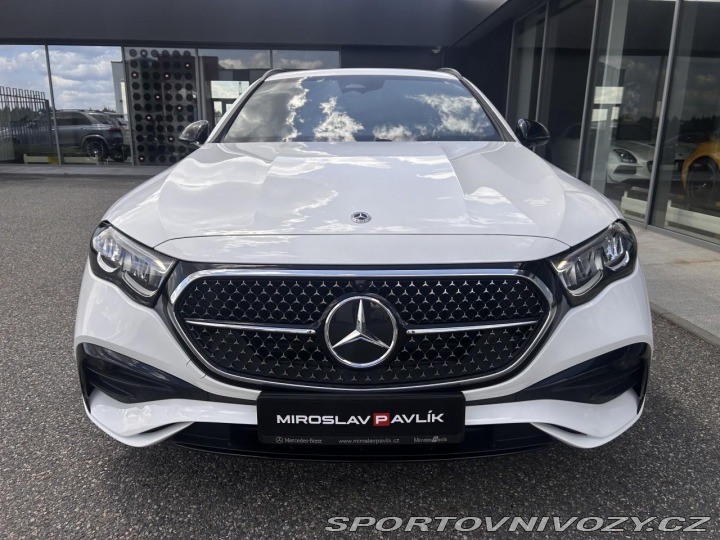 Mercedes-Benz E E 220d 4MATIC kombi AMG 2025