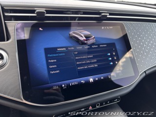 Mercedes-Benz E E 220d 4MATIC kombi AMG 2025