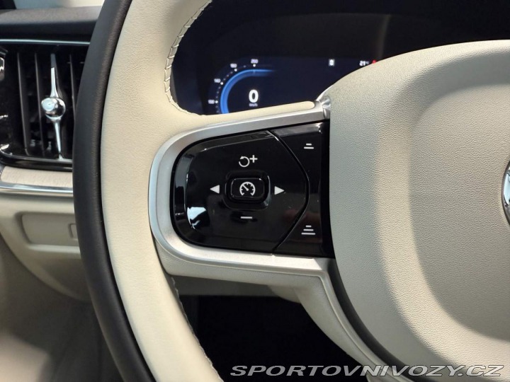 Volvo V60 T6 AWD RECHARGE 2.0L 253+ 2025