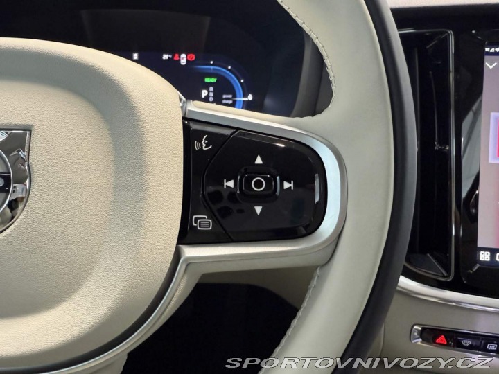 Volvo V60 T6 AWD RECHARGE 2.0L 253+ 2025