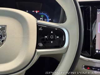 Volvo V60 T6 AWD RECHARGE 2.0L 253+ 2025